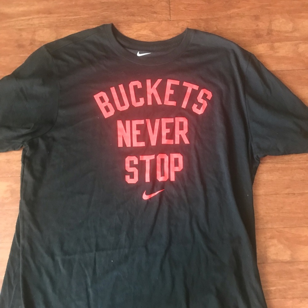 Men’s Nike T-shirt